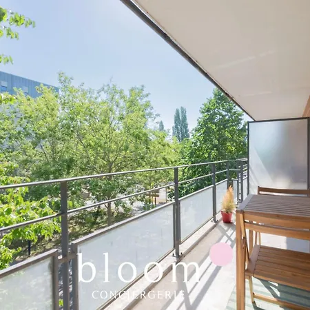 Le Chatelet Avec Terrasse Et Parking Prive * ナンシー