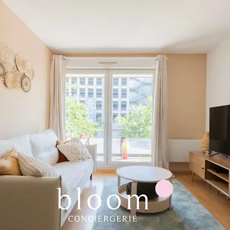 Le Chatelet Avec Terrasse Et Parking Prive アパート *
